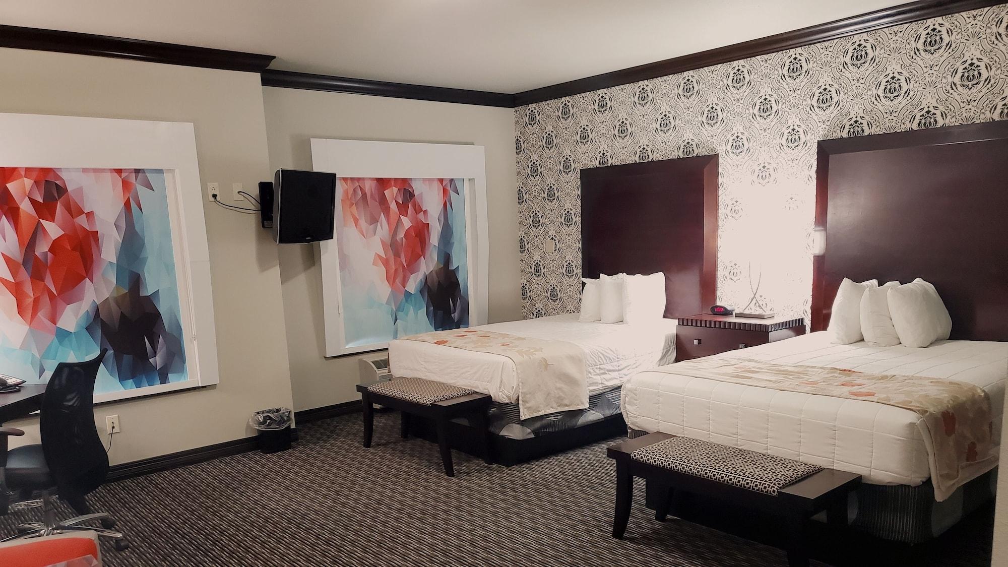 Hawthorn Suites By Wyndham Лъбък Екстериор снимка